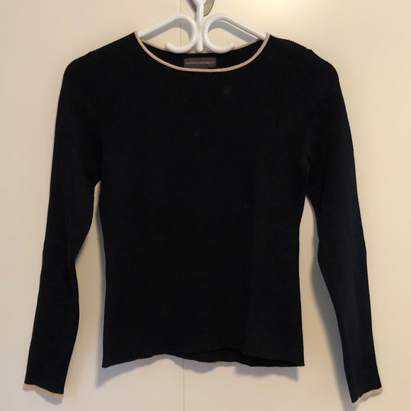 SOLD - Banana Republic - Ribbed Long-Sleeve Sweater - Picture 1 of 5